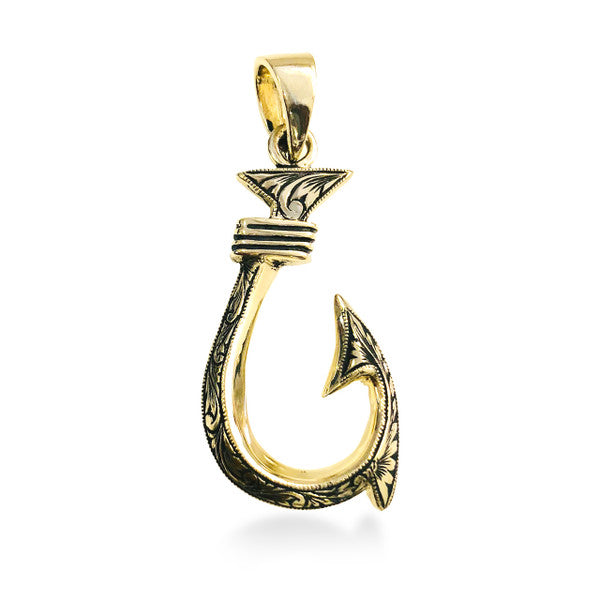 engraved fish hook 14K Hawaiian Makau Pendant